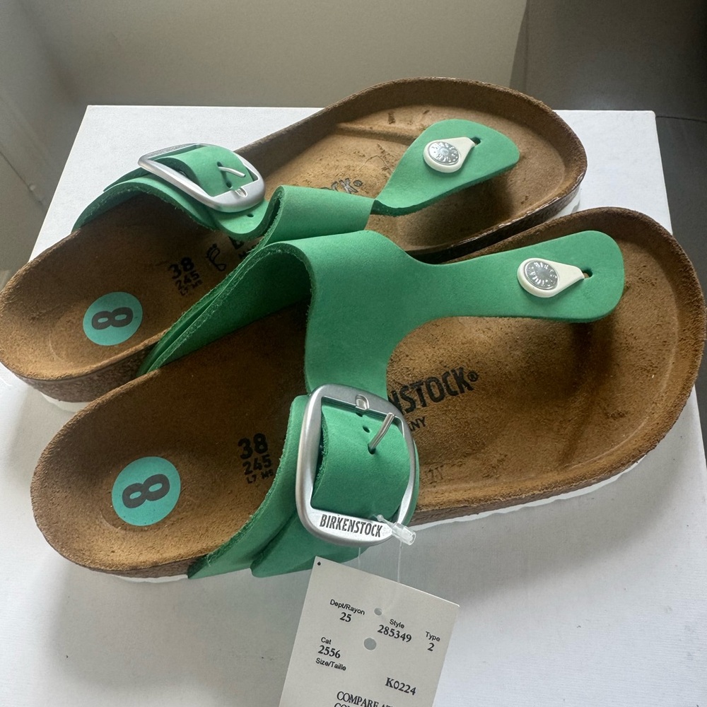 Birkenstock Vibrant Green Sandals - NWT